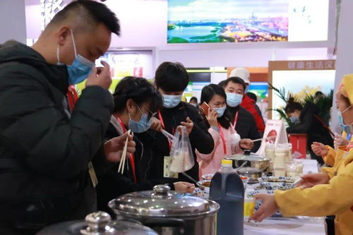 這個隊排得值 傳統(tǒng)小吃的魅力與等待的回報